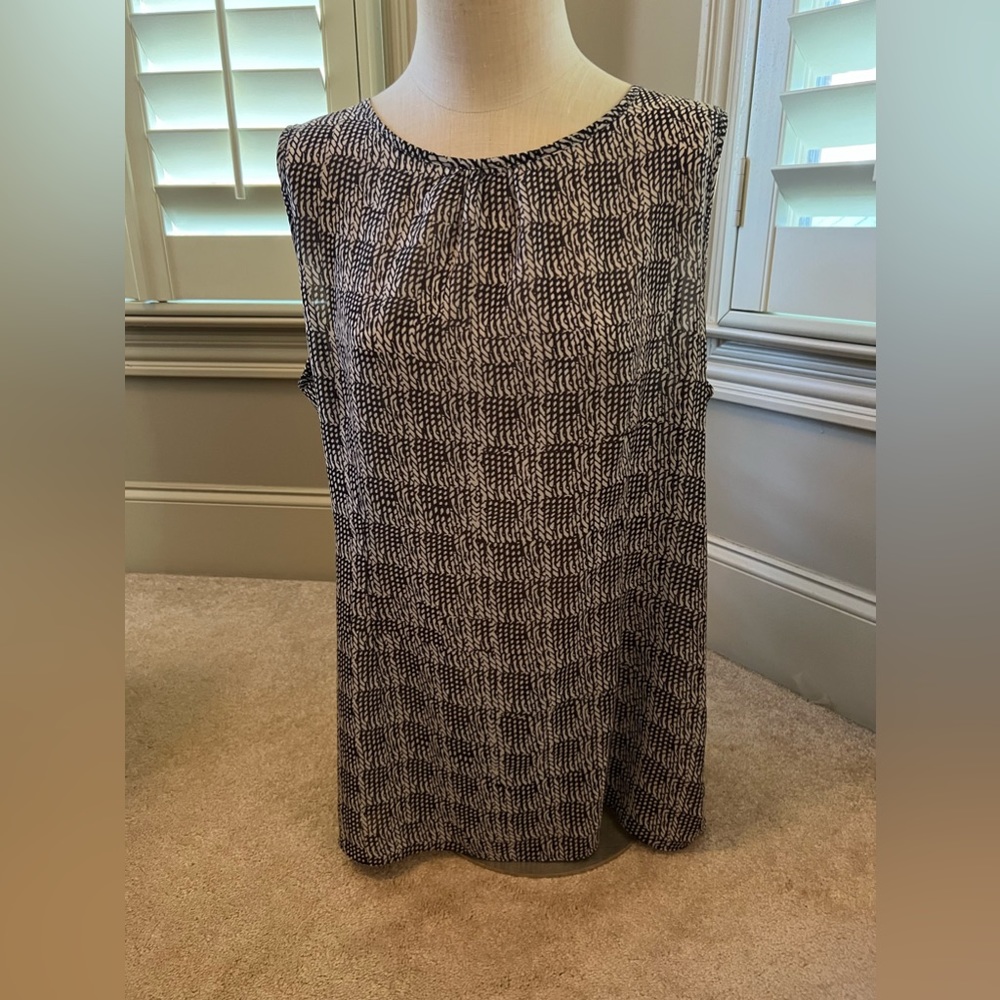 CAbi Sleeveless Cami, Black pattern, EUC, XL
